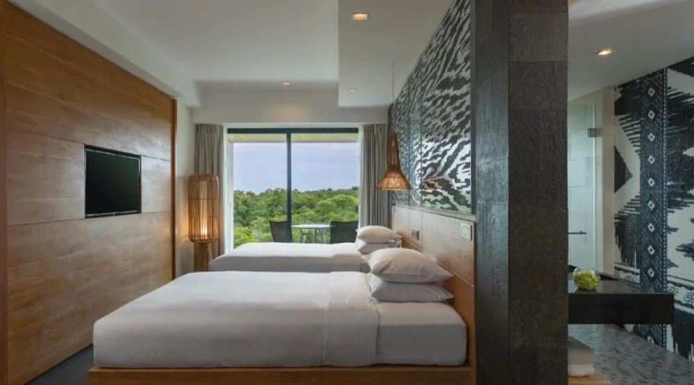 Guest Room, Two Twin, Garden View, Balcony at Renaissance Bali Uluwatu Resort & Spa