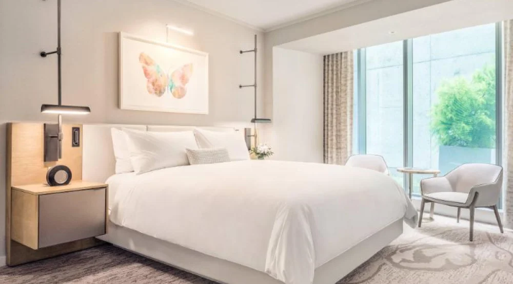 Ivy Suite, One Bedroom Suite, One King at JW Marriott Parq Vancouver