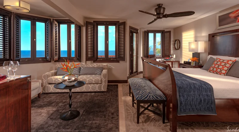 Pink Gin Beachfront Honeymoon Club Level Suite at Sandals Grenada