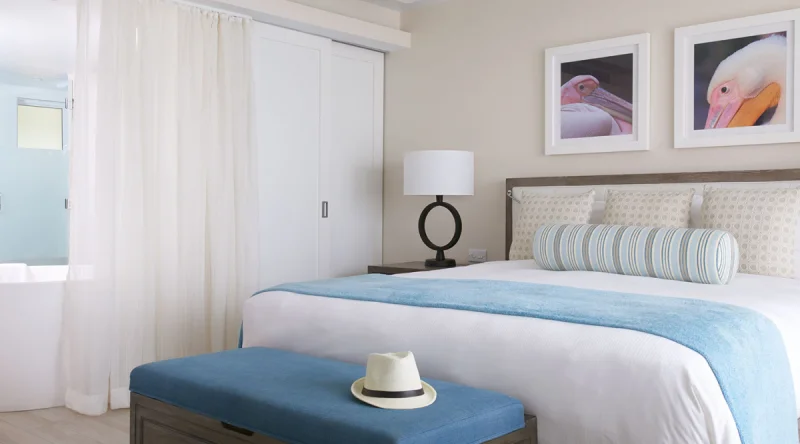 Grand Luxury Oceanfront Room at Bodyholiday