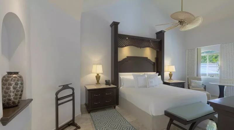 Luxury Relax Pool at Royal Hideaway Playacar Resort