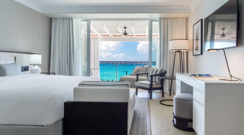 Signature Oceanfront Room at Fairmont Royal Pavilion