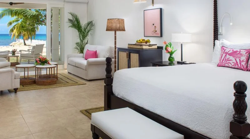 Prestige Ocean Junior Suite at Half Moon