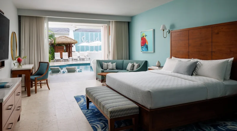 Crystal Lagoon Hideaway Swim-up Club Level Jr. Suite W/patio Tranquility Soaking Tub at Sandals Royal Caribbean