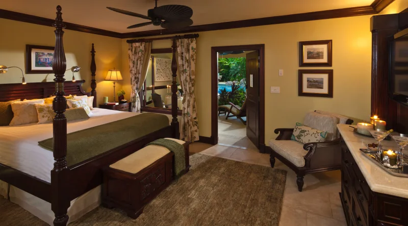 Walkout Swim Up Crystal Lagoon Honeymoon Butler Suite at Sandals Royal Caribbean