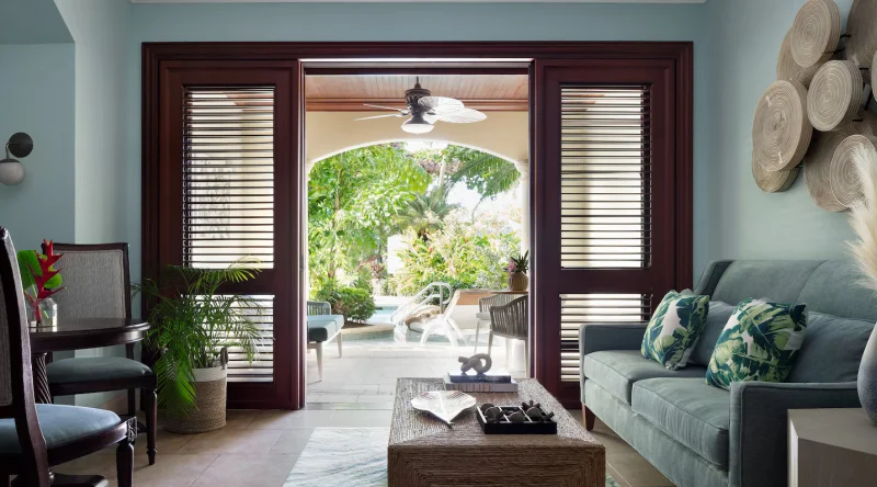 Swim-up Crystal Lagoon Honeymoon One Bedroom Butler Suite at Sandals Royal Caribbean