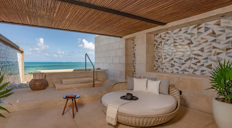 Inspira Junior Suite Ocean Front at Atelier Playa Mujeres