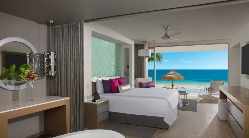 Xhale Club Master Suite Swim Out Ocean Front at Breathless Riviera Cancun Resort & Spa