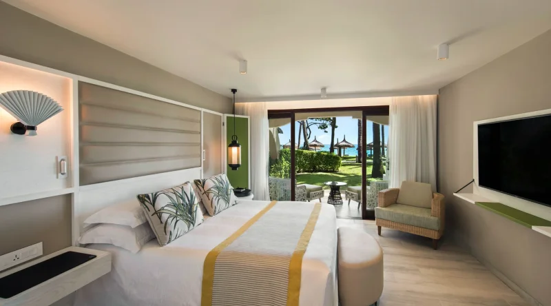 Deluxe Suite Sea Facing at Constance Belle Mare Plage