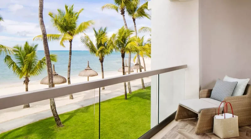 Beachfront Balcony Room at One&Only Le Saint Geran