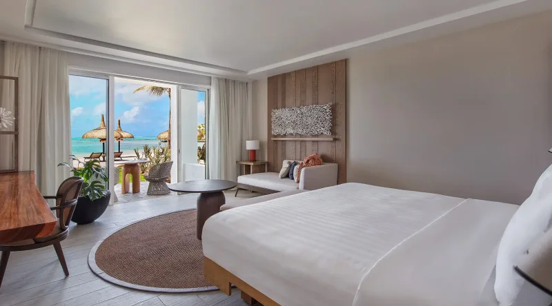 Hibiscus Beachfront Room at Shangri-La Le Touessrok Resort & Spa