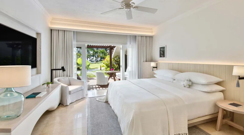 Deluxe Room at LUX* Le Morne