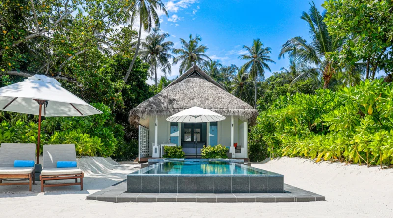 Romantic Beach Pool Villa at LUX* South Ari Atoll