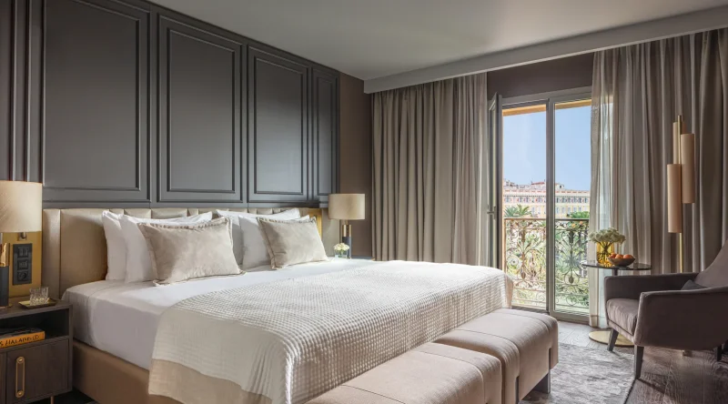 Grand Premium Sea View Room with Balcony at Anantara Plaza Nice Hotel